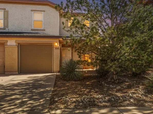 3034 Morrissey St SW, Albuquerque, NM 87121
