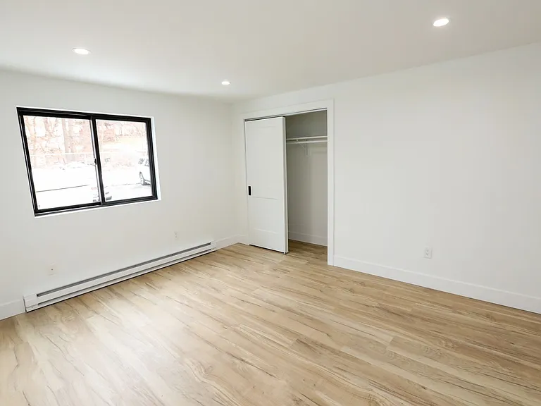 207 Beaver St — Photo 6