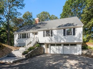 23 Covey Hill Rd, Reading, MA 01867