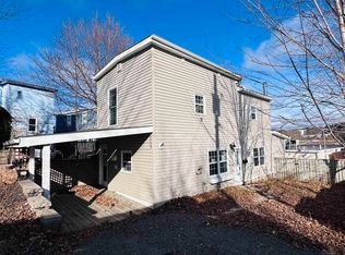10 Pleasant St, Bridgewater, NS B4V1M8