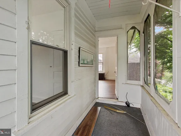 313 Dartmouth Ave, Swarthmore, PA 19081