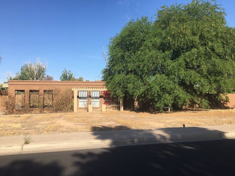 1st image of 428 S 31st St