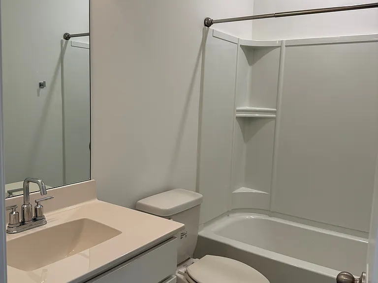 3711 Shady Forest Dr — Photo 18