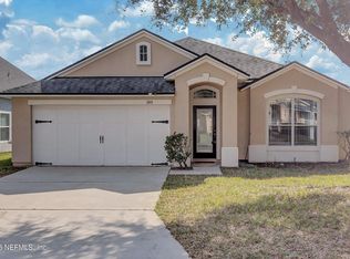 305 Brookchase Ln W, Jacksonville, FL 32225