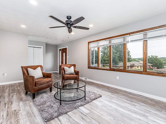 3rd image of 17397 Melody Cir