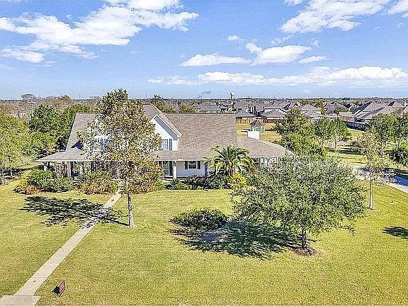 5th image of 1300 Plantation Dr