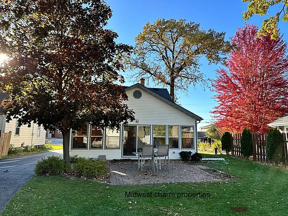 View from the backyard area. Able to see lake from patio area