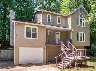 4333 Woodcrest Ct, Stone Mountain, GA 30083