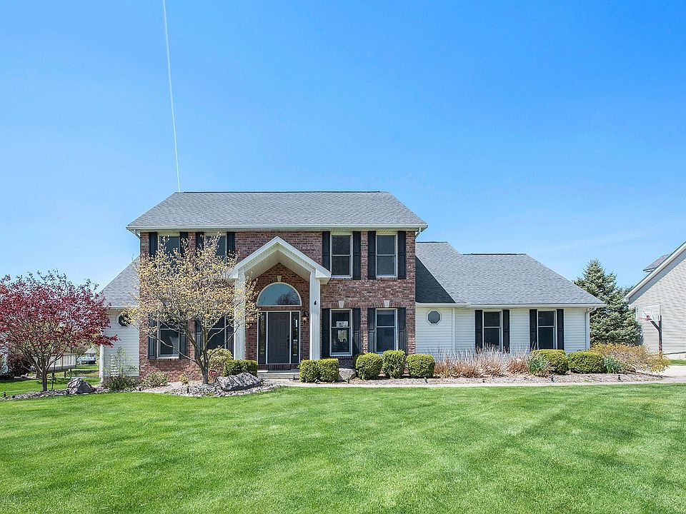 1st image of 113 Barrington Cir