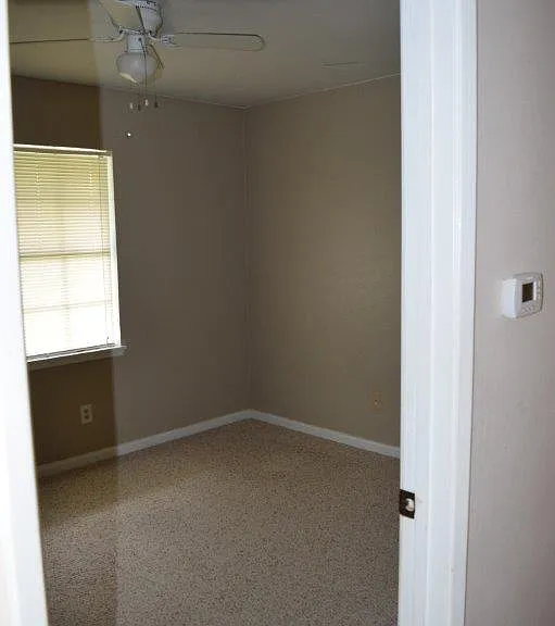 506 Willow Oak St — Photo 10