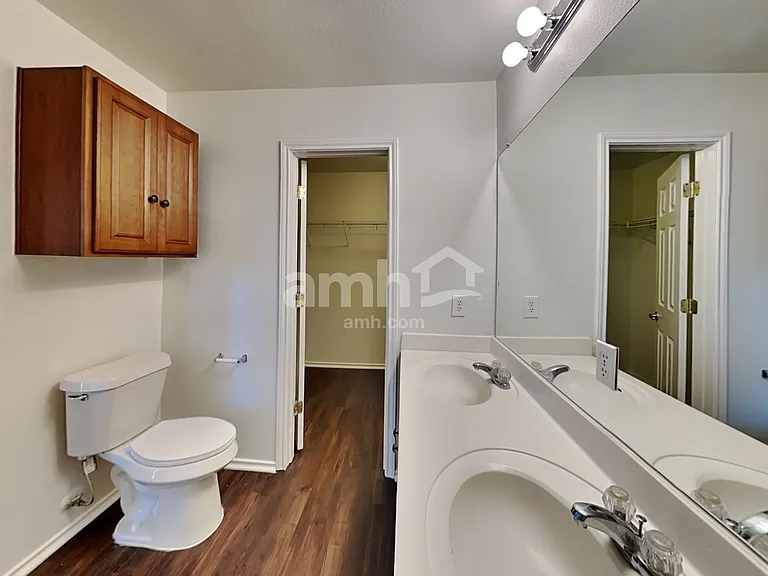256 Poplarwood Dr — Photo 12