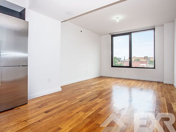 2nd image of 54 Noll St APT 647