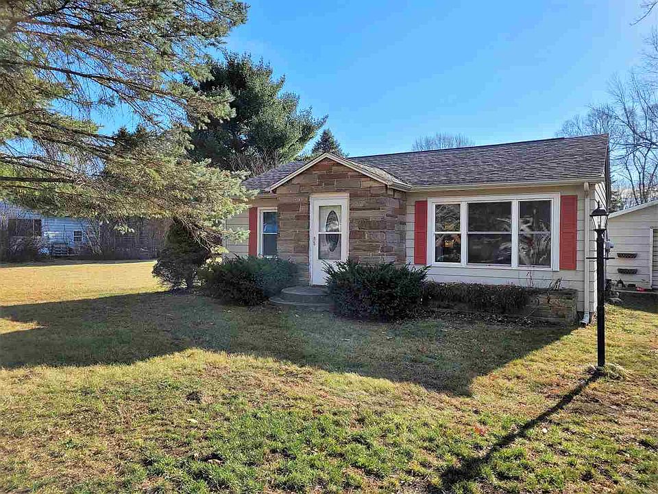 1st image of 3017 S Sand Dunes Dr