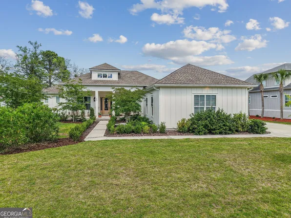 105 Carrington Ct, Kingsland, GA 31548