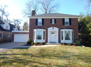 828 S Lincoln Ave, Park Ridge, IL 60068