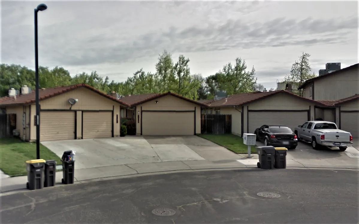 2 bed, 1.0 bath, 880 sqft, $1,795 — Photo 1