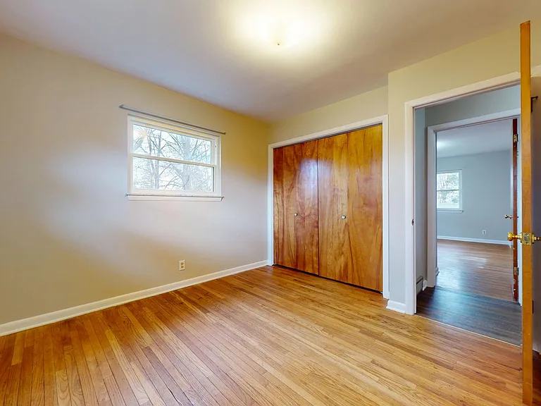 187 S Gamble St — Photo 8