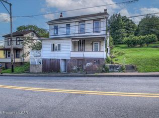223 Hudsondale St, Weatherly, PA 18255