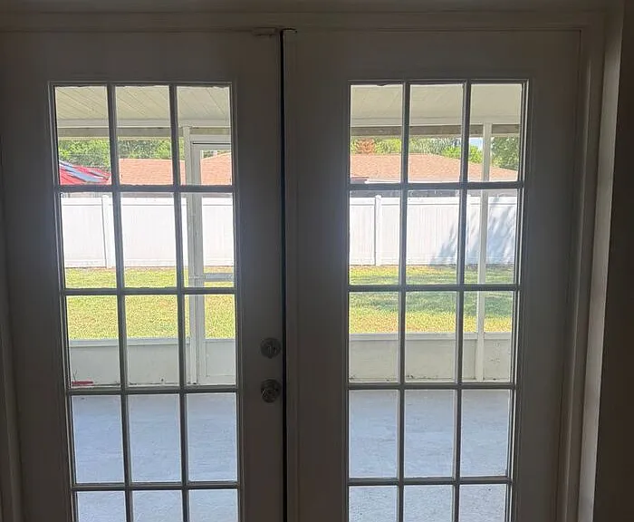 405 Francisco Way — Photo 32