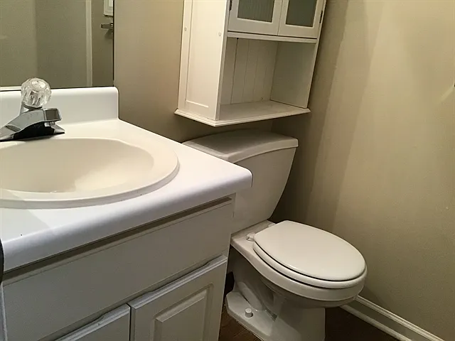 2535 Lakeview Trl — Photo 8