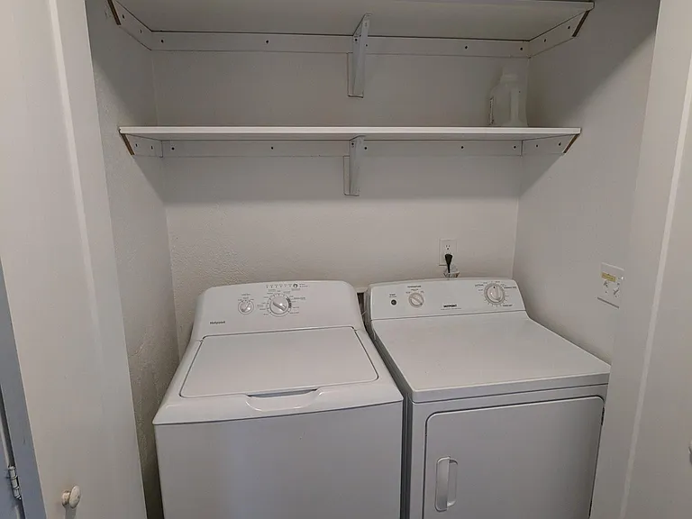 9120 N Tioga Ave — Photo 11