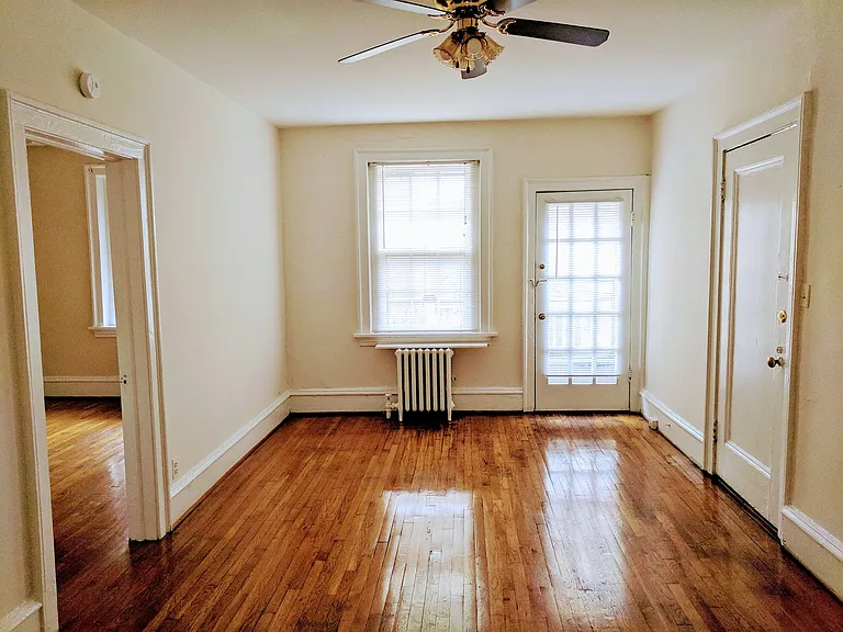 2832 Monument Ave.* — Photo 22