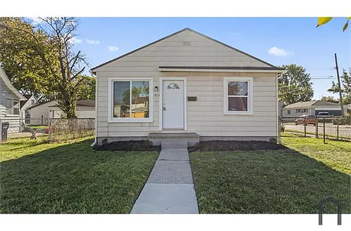 1473 Austin Ave Photo 1