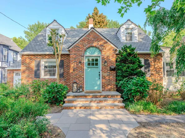 1126 Washington St, Cape May, NJ 08204