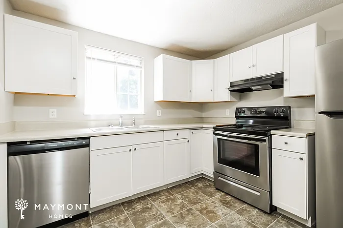 110 Compass Ln — Photo 8