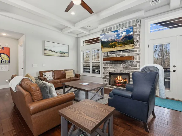 1906 Almand Dr #Id1369206p, Bentonville, AR 72712