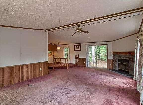 5th image of 20 Katie Dr