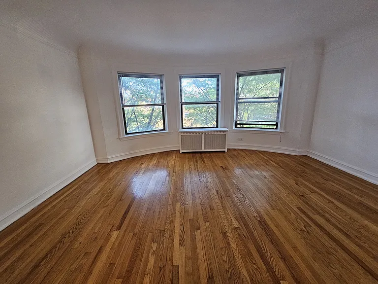 2456 W Catalpa Ave #2 — Photo 4