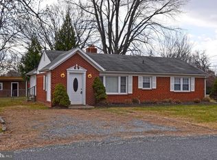 1109 Linden St, Woodbridge, VA 22191