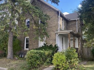 1623 Charles St, Racine, WI 53404