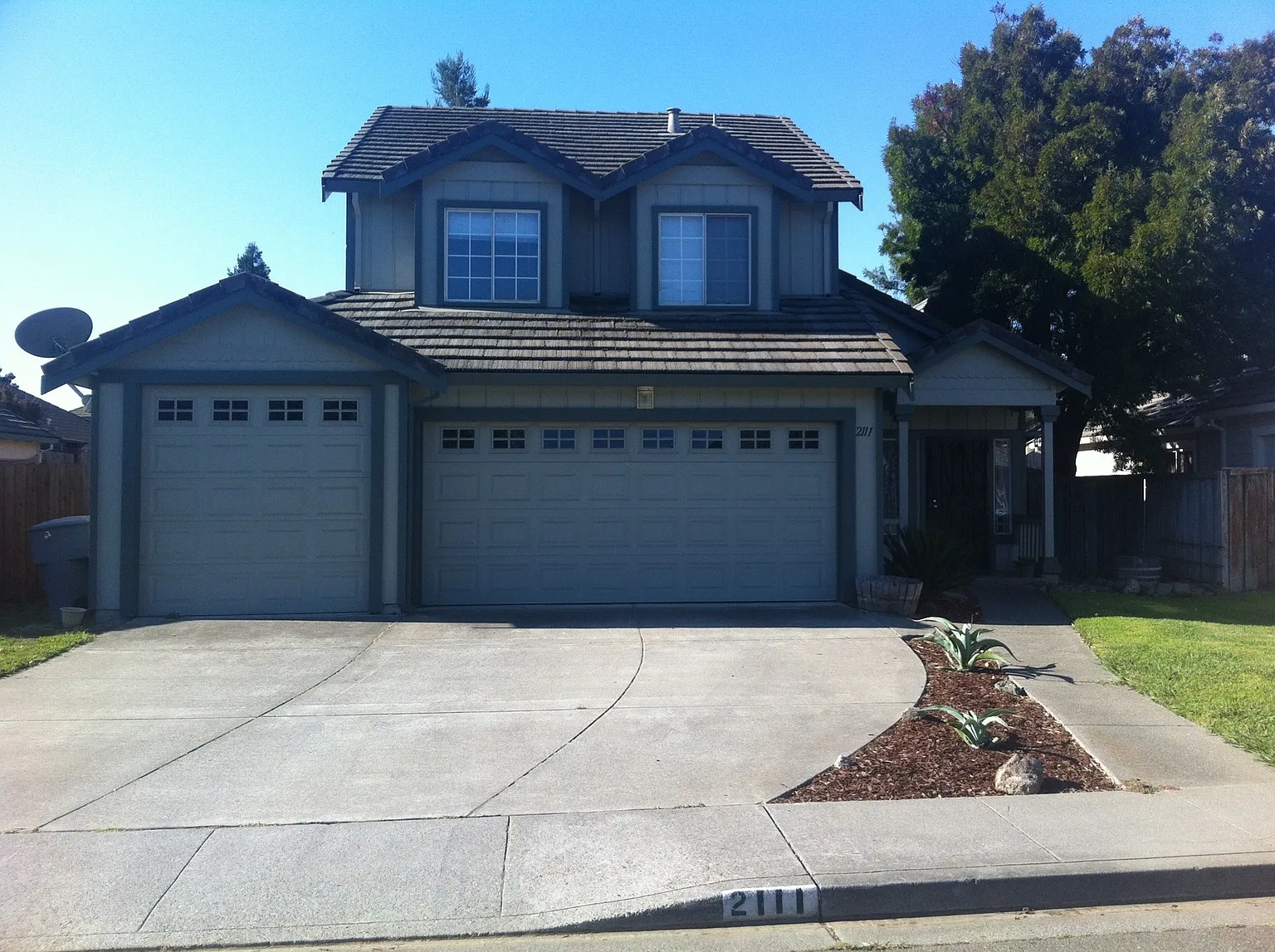 2111 Marshall Rd photo 1