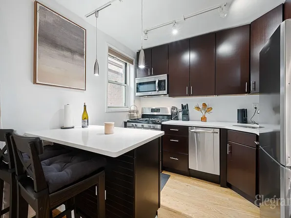 220 Berkeley Pl APT 1E, Brooklyn, NY 11217