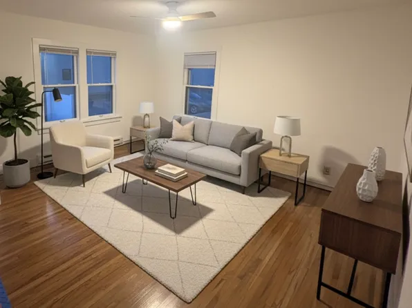 116 N 9th St #2, Dekalb, IL 60115