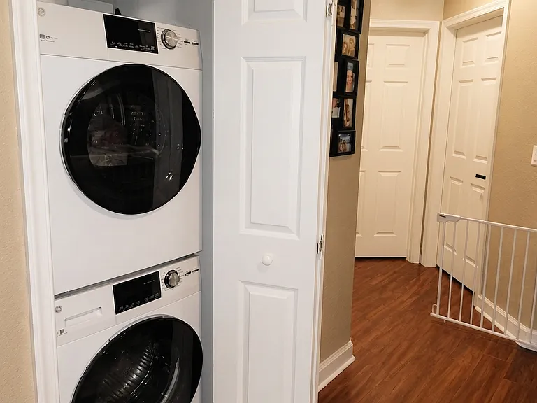 326 Bayfront Dr #326 — Photo 9