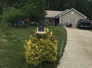 131 Elisabeth Way, Grantville, GA 30220
