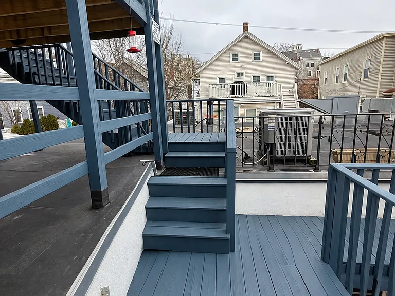 589 Somerville Ave #A — Photo 8
