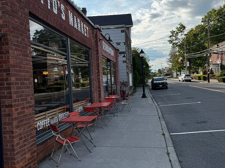 26 Main St #2 — Photo 22
