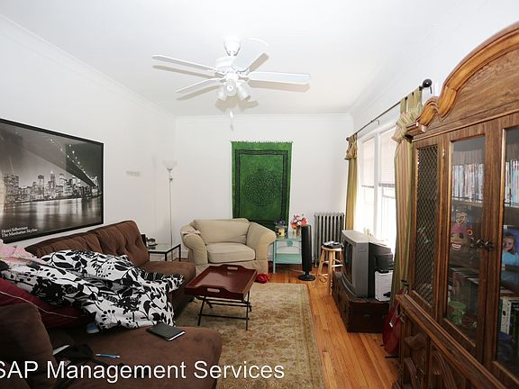 2nd image of 4045 1/2 N Mozart St APT 3E