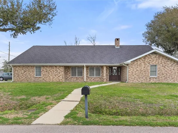 100 Catherine Dr, Luling, LA 70070