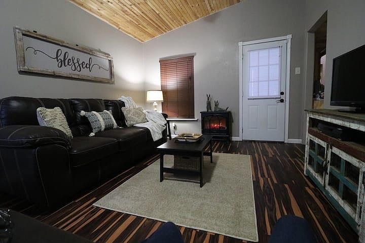 1st image of 405 County Road 245 #I