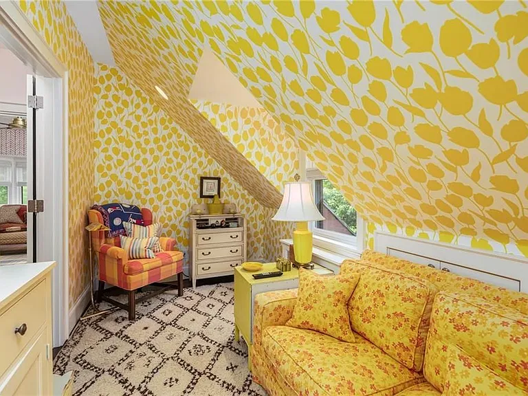 33 Beacon Hill Rd — Photo 15