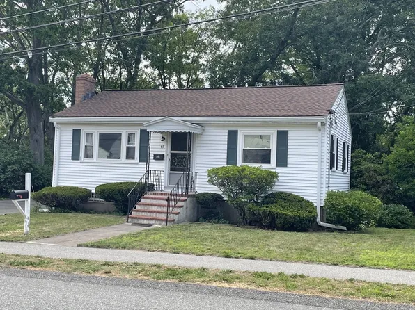 45 Leonard St, Dedham, MA 02026