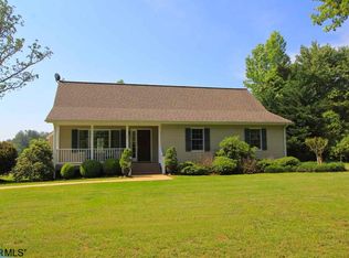 8852 Louisa Rd, Gordonsville, VA 22942