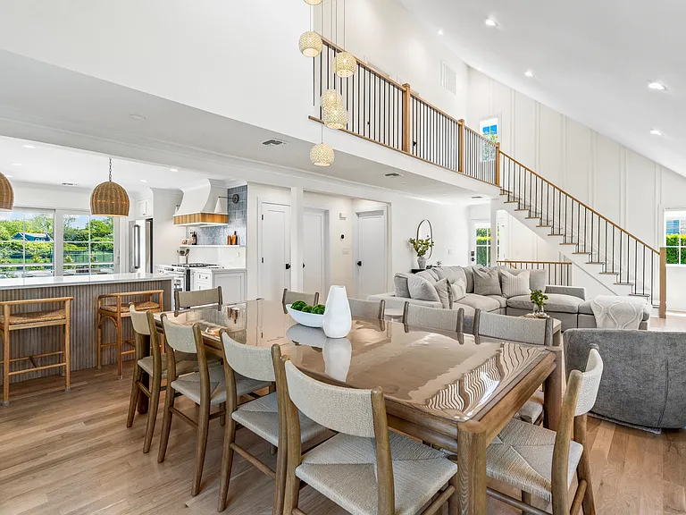 4 Carriage Ln — Photo 13