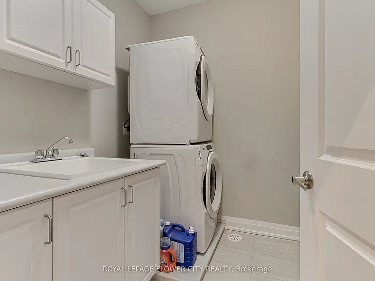3079 Postridge Dr — Photo 29