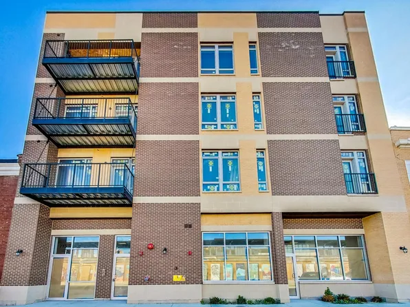 715 South Blvd #304, Oak Park, IL 60302